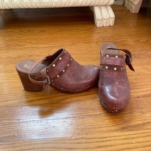 Kork Ease clog size 9